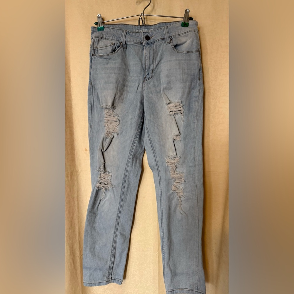 Empyre Easton Denim Boyfriend Jeans, Women’s Size 5, Blue Wash distressed Jeans